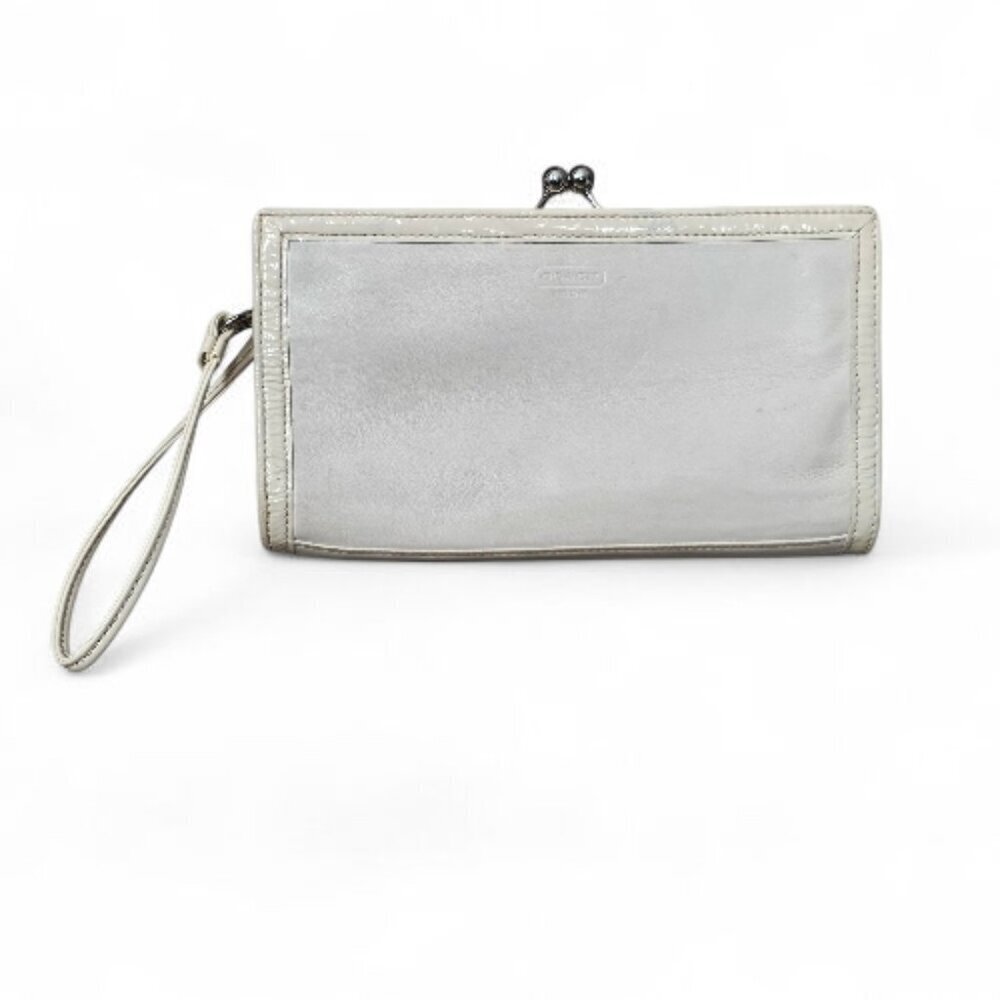 Coach Soho Rare Kisslock Framed Vintage Leather Ivory Clutch Wristlet Bag